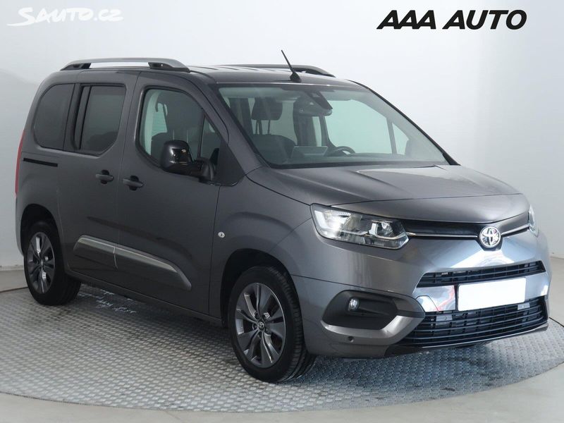 Toyota Proace City Verso, 1.2 T, Family, 5Míst, Klima